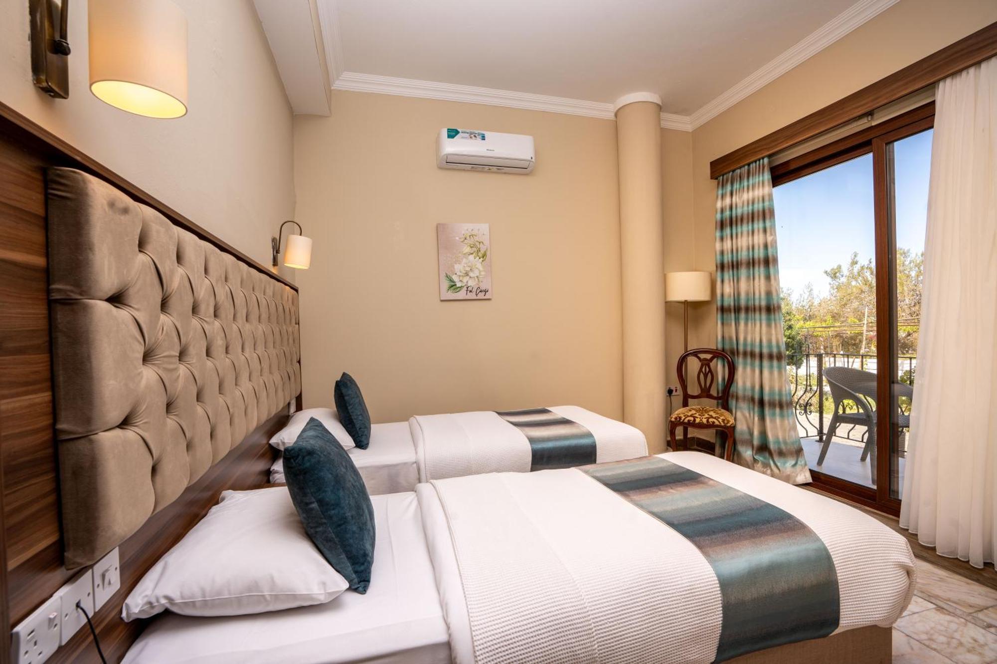 Meryem'S Hotel Agios Epiktitos Экстерьер фото