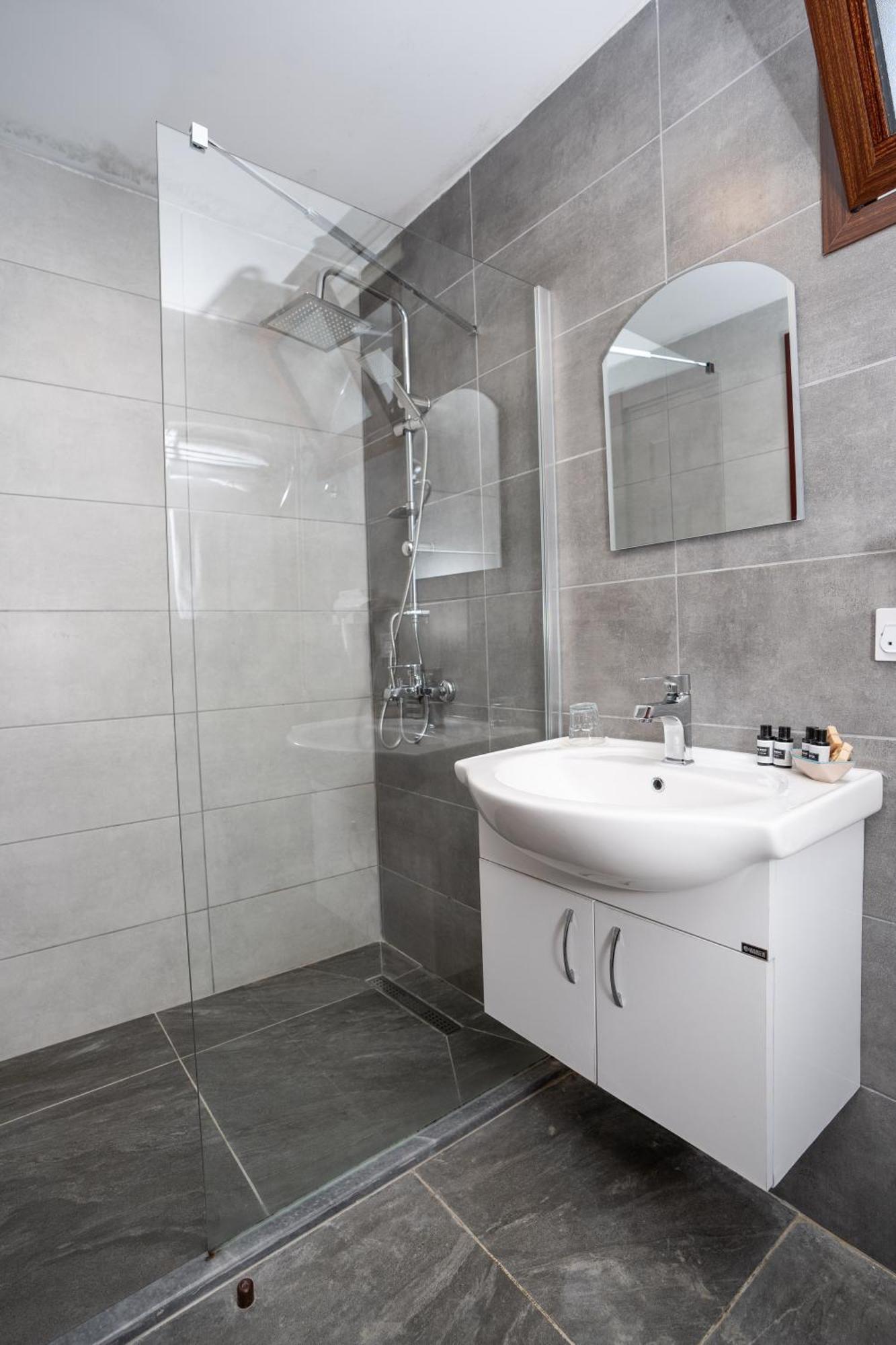 Meryem'S Hotel Agios Epiktitos Экстерьер фото